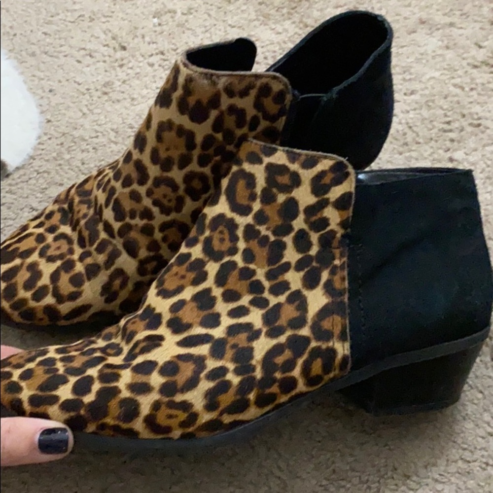 leopard Booties - Picture 3 of 3
